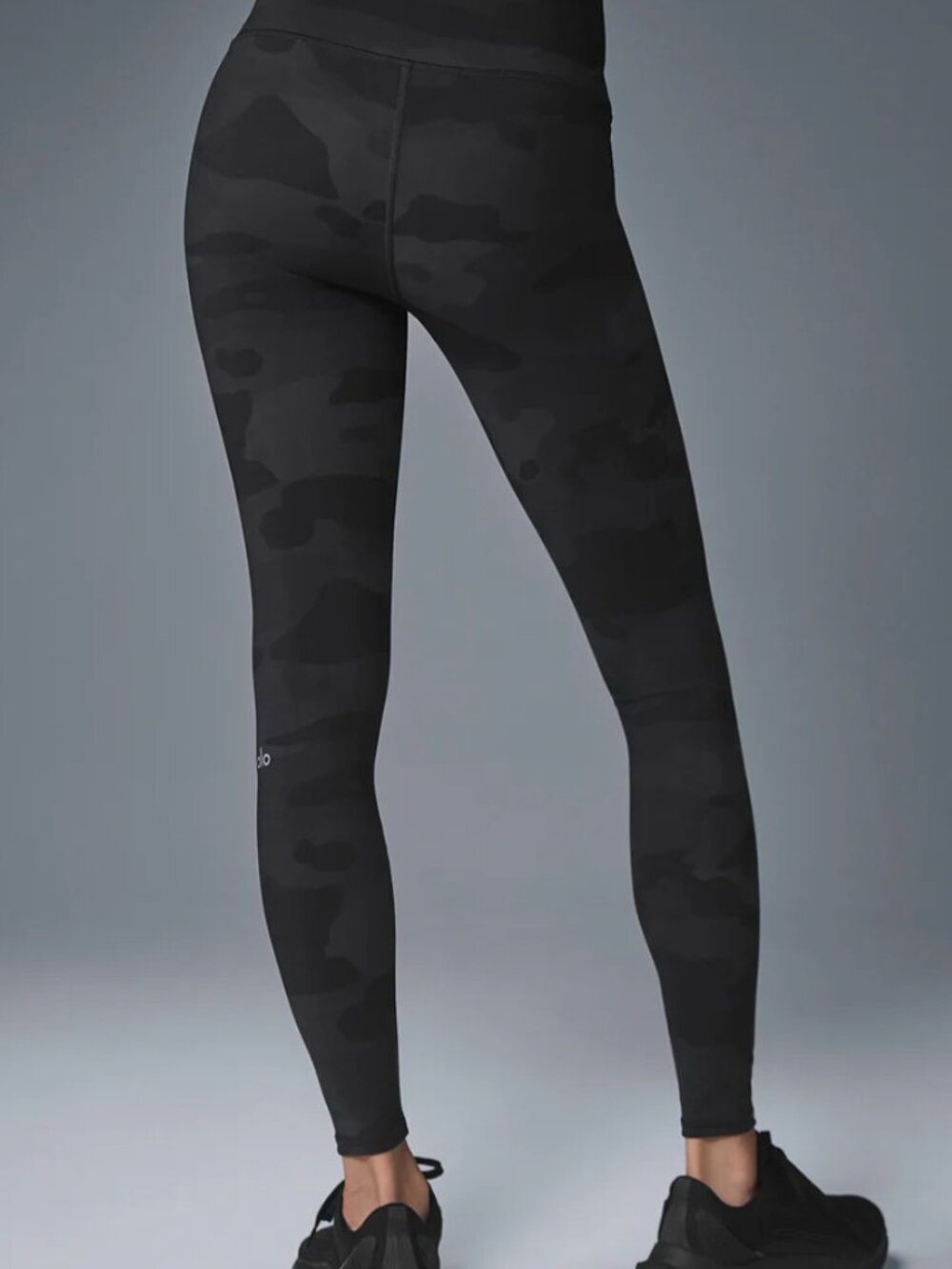 Alo High-Waist Camo Vapor Legging - Picture 3 of 7
